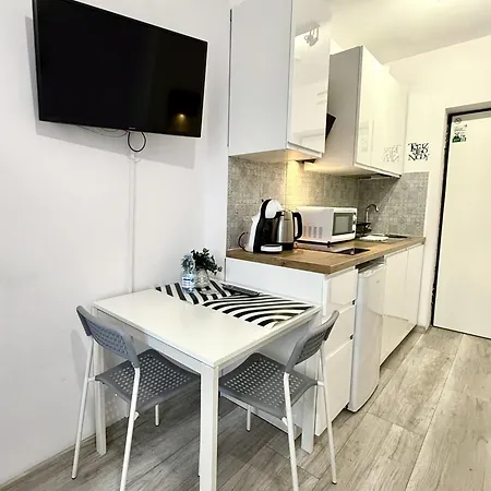 Апартаменты Theapartments Manufaktura Лодзь