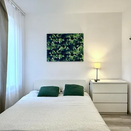 Апартаменты Theapartments Manufaktura