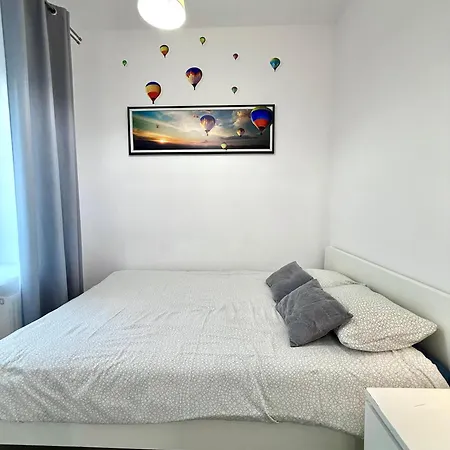 Theapartments Manufaktura Апартаменты Лодзь